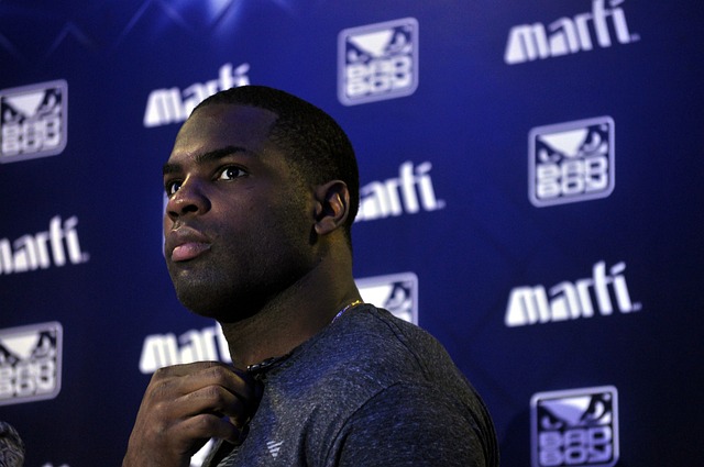 不断攀升 不断攀升