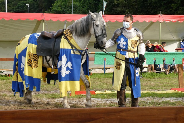 断完善军事 断完善军事